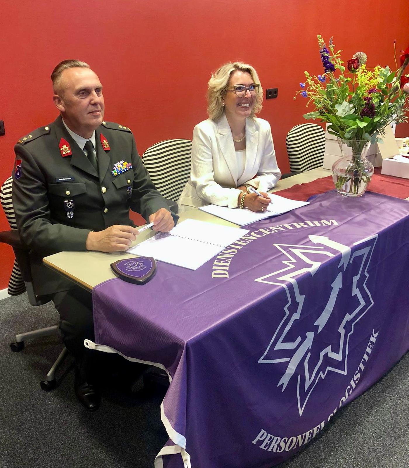 1E10d905 9563 4347 81B1 F8c1223c7fb8